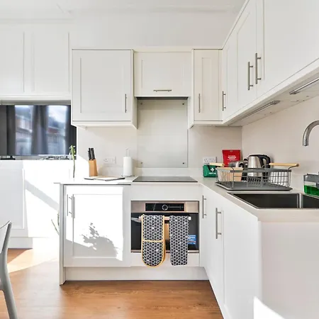 Spacious Bright 2-3 Bed Flat In Fulham By The Thames London Exterior photo