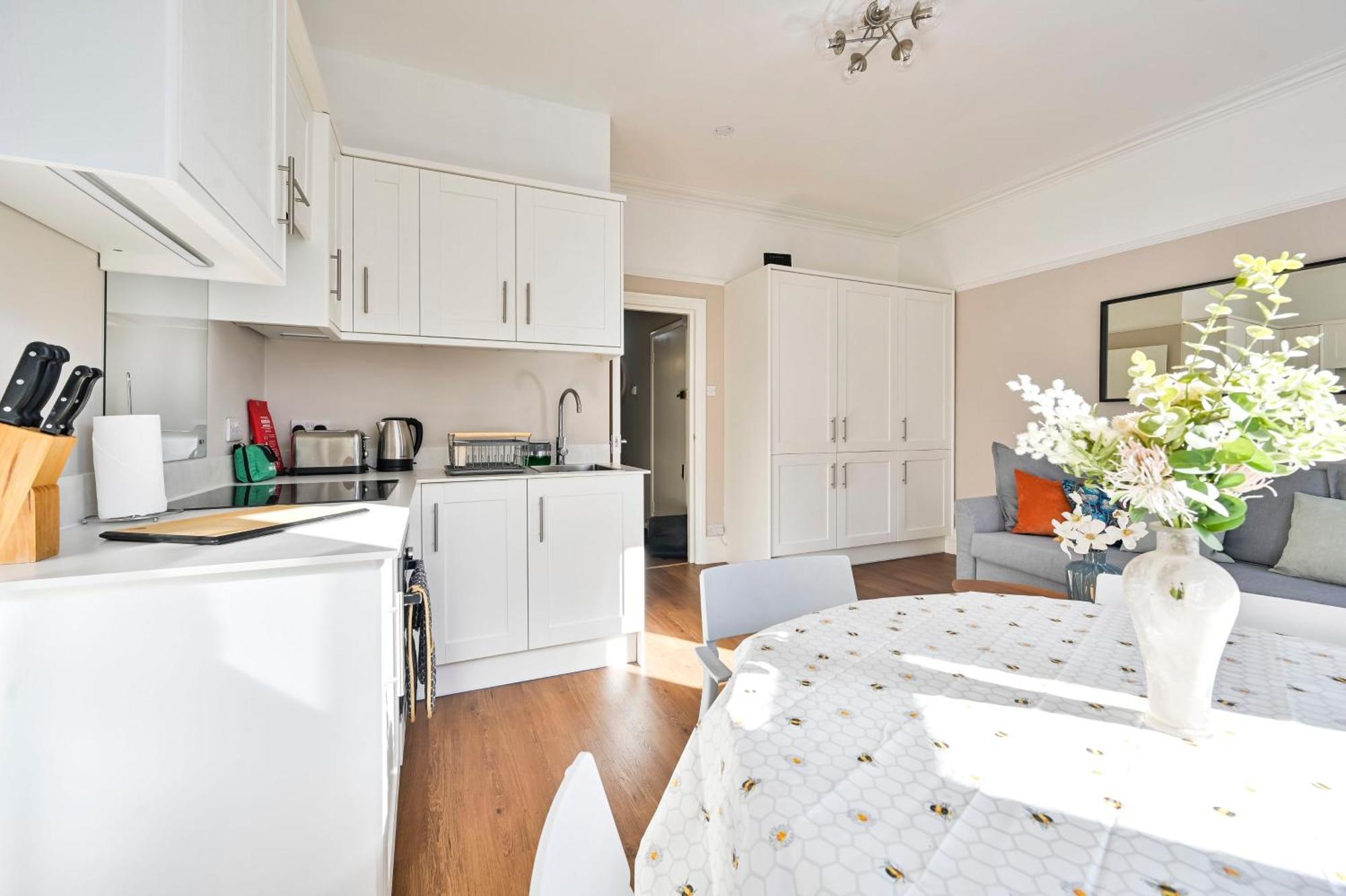 Spacious Bright 2-3 Bed Flat In Fulham By The Thames Appartamento *