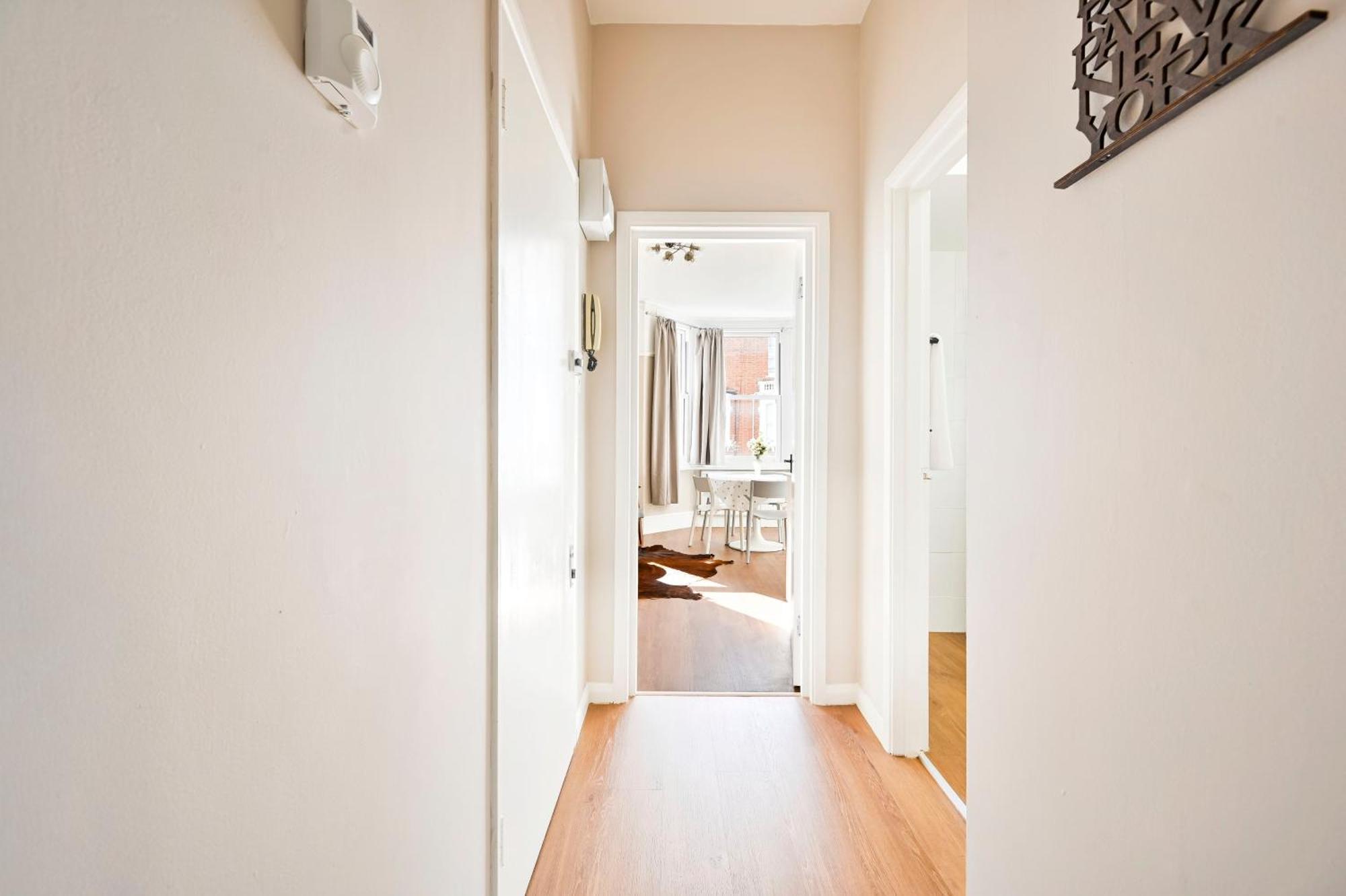 Spacious Bright 2-3 Bed Flat In Fulham By The Thames * Londra