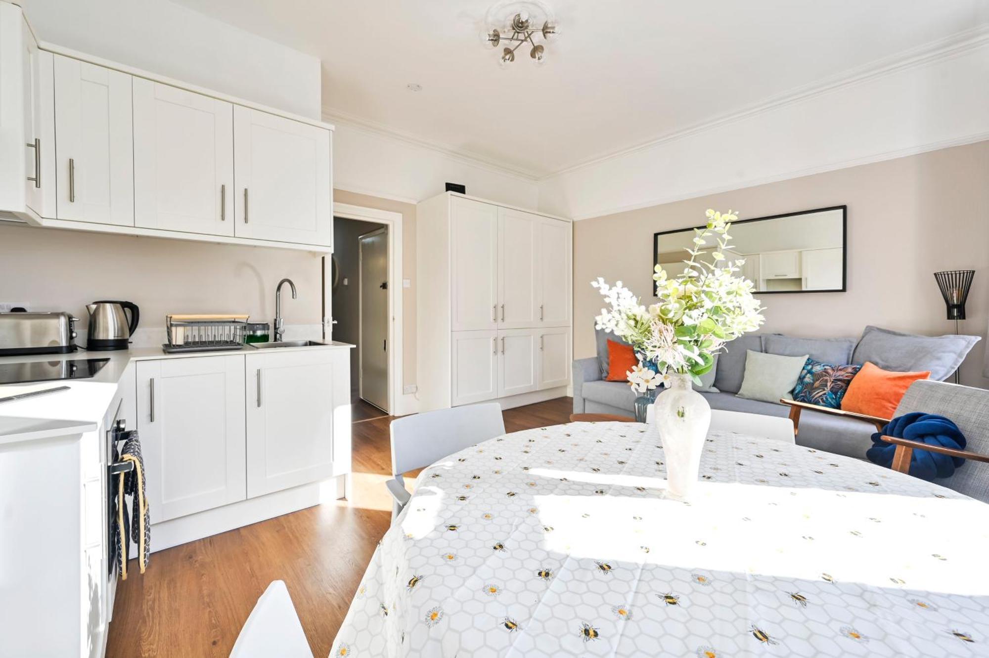 Spacious Bright 2-3 Bed Flat In Fulham By The Thames Appartamento Londra